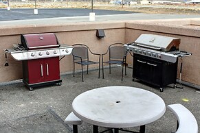 Blue Mountain Inn And Suites