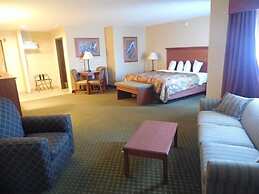 Blue Mountain Inn And Suites