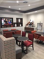 Holiday Inn Express Hotel & Suites Ennis by IHG
