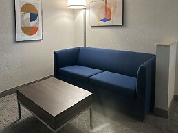 Holiday Inn Express Hotel & Suites Ennis by IHG