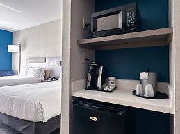 Holiday Inn Express Hotel & Suites Ennis by IHG