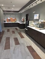 Holiday Inn Express Hotel & Suites Ennis by IHG