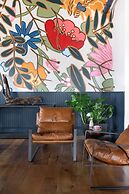 Elwood Hotel & Suites