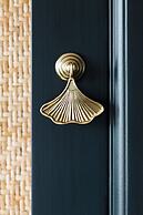 Elwood Hotel & Suites