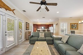 Village at Hawks Cay Villas by KeysCaribbean