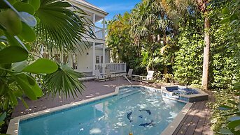 Village at Hawks Cay Villas by KeysCaribbean