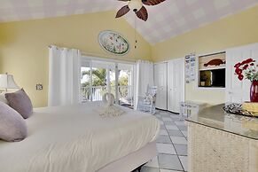 Village at Hawks Cay Villas by KeysCaribbean