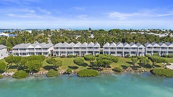 Village at Hawks Cay Villas by KeysCaribbean