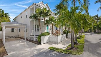 Village at Hawks Cay Villas by KeysCaribbean