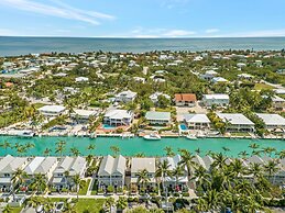 Village at Hawks Cay Villas by KeysCaribbean