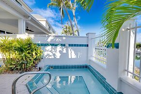 Village at Hawks Cay Villas by KeysCaribbean