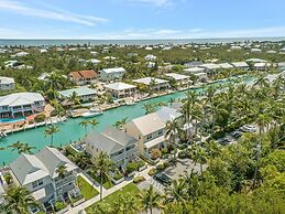 Village at Hawks Cay Villas by KeysCaribbean