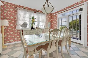 Village at Hawks Cay Villas by KeysCaribbean