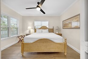 Village at Hawks Cay Villas by KeysCaribbean