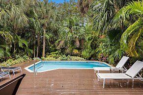 Village at Hawks Cay Villas by KeysCaribbean