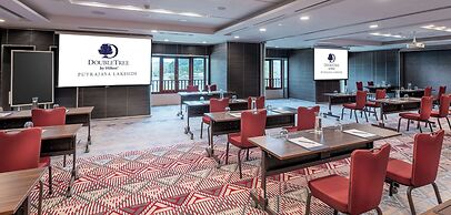 DoubleTree by Hilton Putrajaya Lakeside