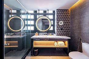 DoubleTree by Hilton Putrajaya Lakeside