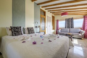 Villas D. Dinis Charming Residence - Adults Only