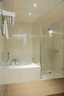 Roset Hotel & Residence
