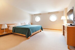 Roset Hotel & Residence