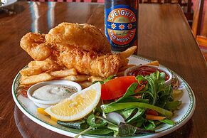 Victoria Railway Hotel