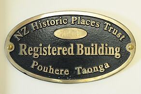 Victoria Railway Hotel