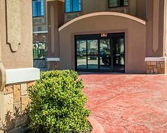 Sleep Inn & Suites at Six Flags