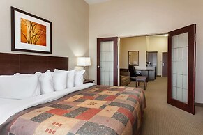 Ramada by Wyndham Weyburn