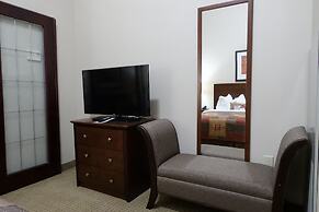 Ramada by Wyndham Weyburn