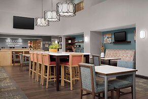 Hampton Inn & Suites-Knoxville/North I-75