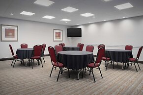 Hampton Inn & Suites-Knoxville/North I-75