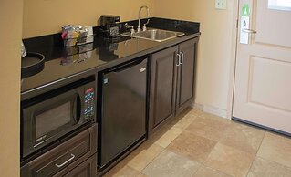 Hampton Inn & Suites-Knoxville/North I-75