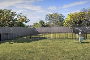 Hampton Inn & Suites-Knoxville/North I-75