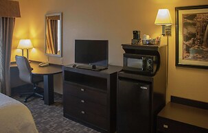 Hampton Inn & Suites-Knoxville/North I-75