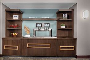 Hampton Inn & Suites-Knoxville/North I-75