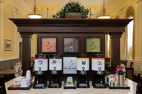 Hampton Inn & Suites Providence Downtown