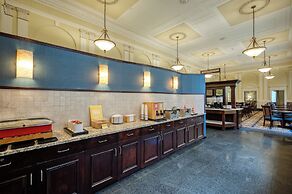 Hampton Inn & Suites Providence Downtown