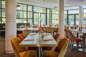 Mercure Aix-en-Provence La Duranne Gare TGV