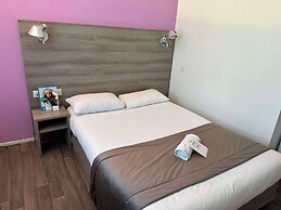BRIT HOTEL CONFORT NEVERS Centre Gare