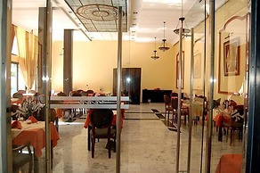 Hotel De La Corniche