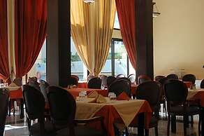 Hotel De La Corniche