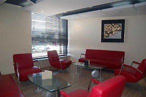 Hotel De La Corniche