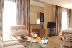 Hotel De La Corniche