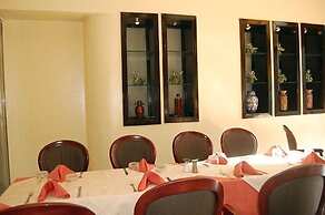 Hotel De La Corniche