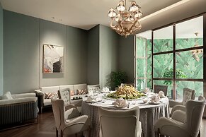 Pullman Shanghai Central-in XinTianDi & Yu Garden Area