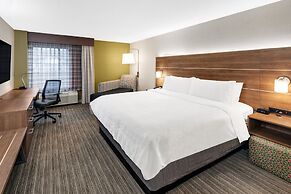 Holiday Inn Express Hotel & Suites Tilton - Lakes Region by IHG