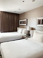 Hotel Felix River North/Magnificent Mile