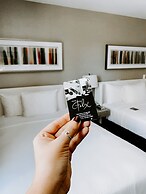 Hotel Felix River North/Magnificent Mile