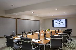 Hotel Felix River North/Magnificent Mile