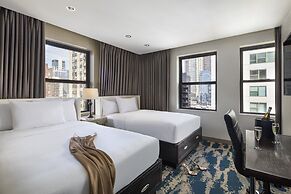 Hotel Felix River North/Magnificent Mile